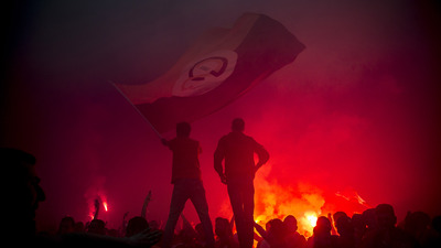 Ortak açıklama: "Kenetlenin"