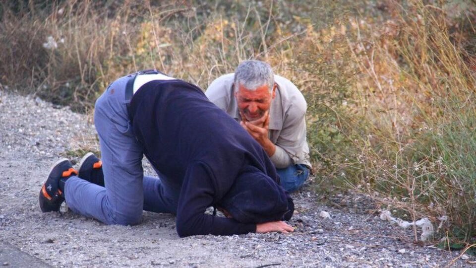 Duyar duymaz koştular, görünce yıkıldılar!