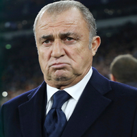 "Sevk etme mi, zevk etme mi desem..."