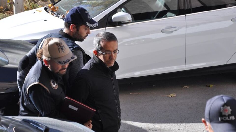 Eski savcı Sarıkaya tutuklandı