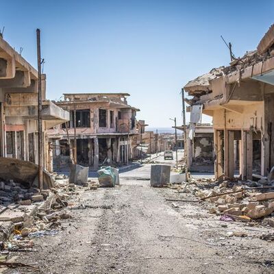 Ezidilerin dönecek yeri yok! DEAŞ'tan alınan Sincar, 'hayalet şehir!"