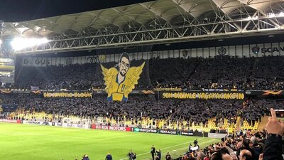 Fenerbahçe'den Koray Şener koreografisi