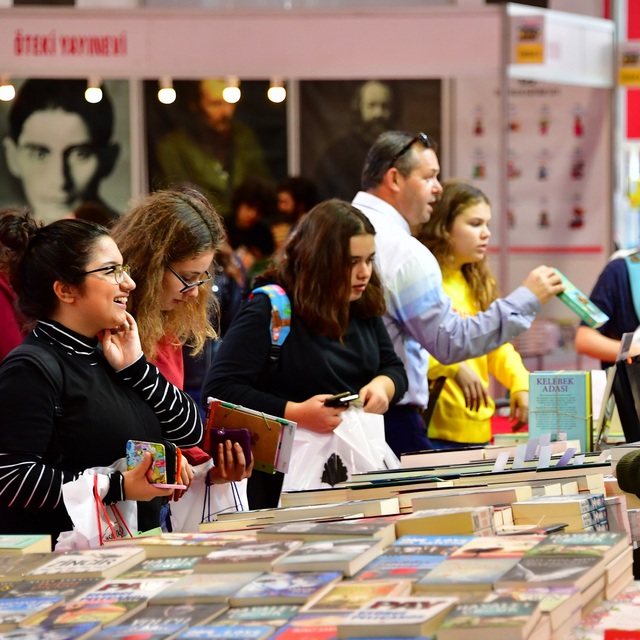 Uluslararası İstanbul Kitap Fuarı başladı