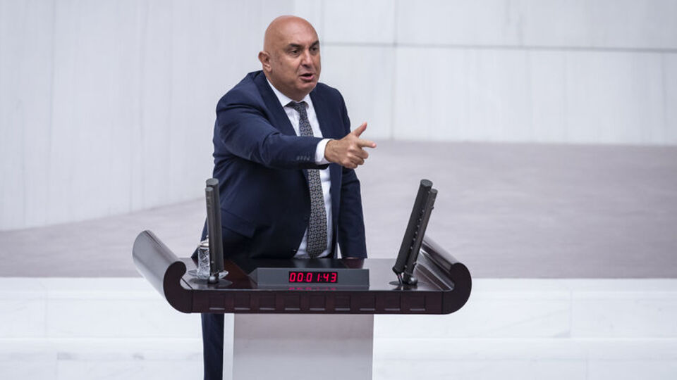 CHP'de 'Türkçe Ezan' krizi!