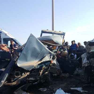 Feci kaza! Yardıma koşanlar dehşete düştü