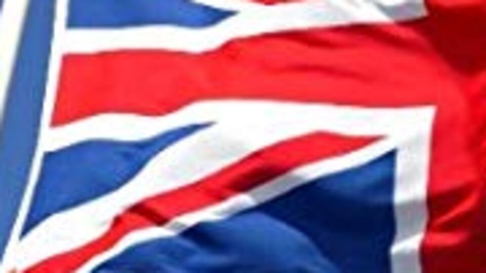 Kriz durulmuyor! Bir istifa daha...