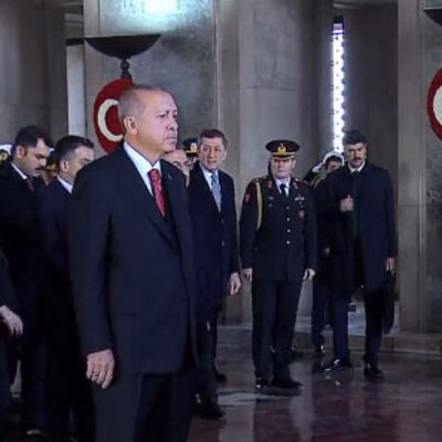 Devletin zirvesi Anıtkabir'de...