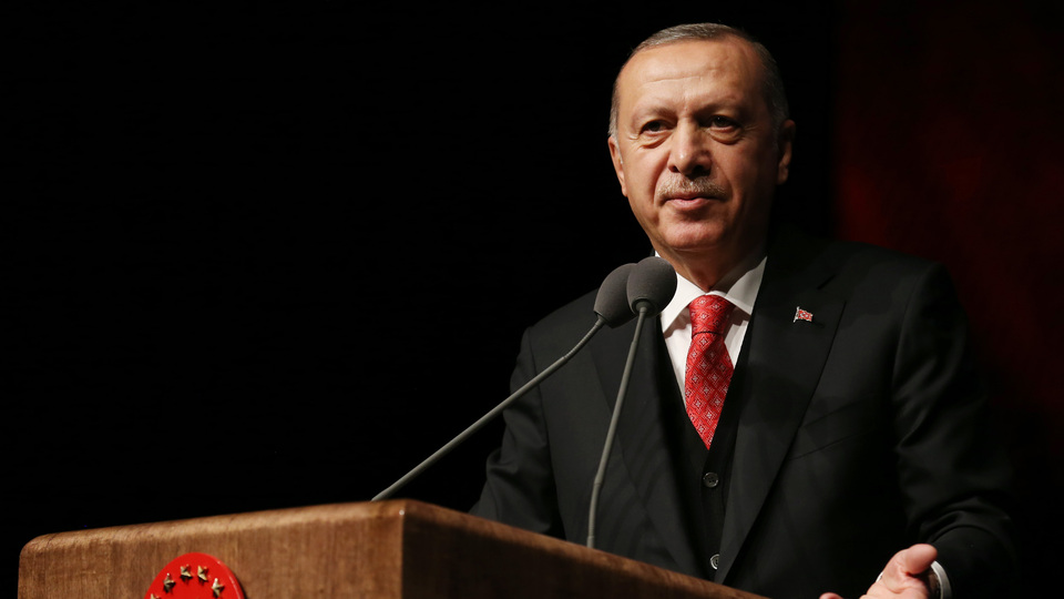 Cumhurbaşkanı Erdoğan'dan Türkçe ezan tepkisi!