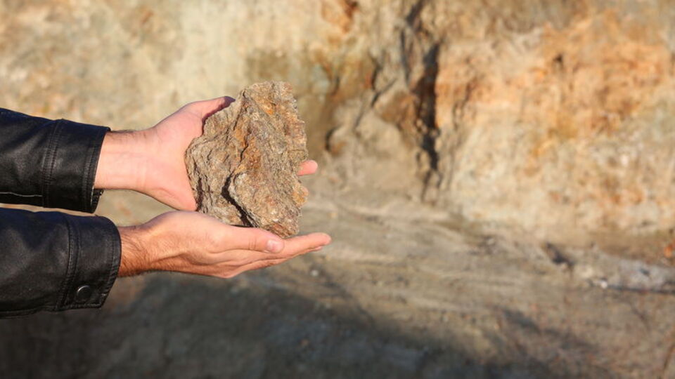 2.7 milyon tonluk dev rezerv bulundu