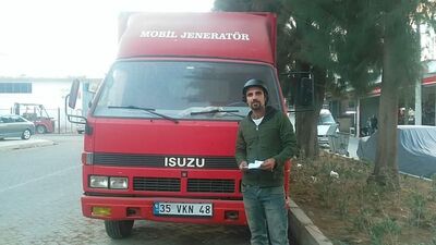 Kamyon şoförüne 'kask kullanmama' cezası