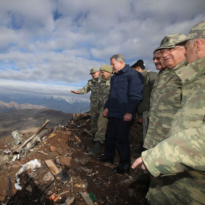 Bakan Akar'dan Hakkari'deki patlamayla ilgili açıklama