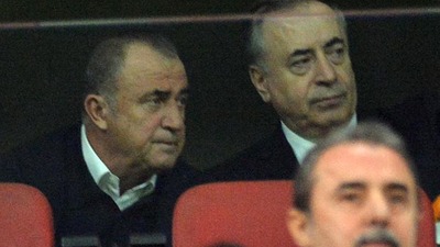 Terim'den jet tebrik