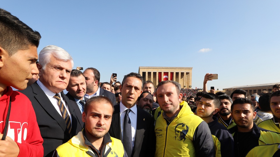 Fenerbahçeliler Ata'nın huzurunda