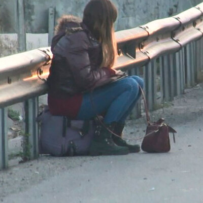 Genç kız uzun süre kendine gelemedi! TEM'de korkunç kaza