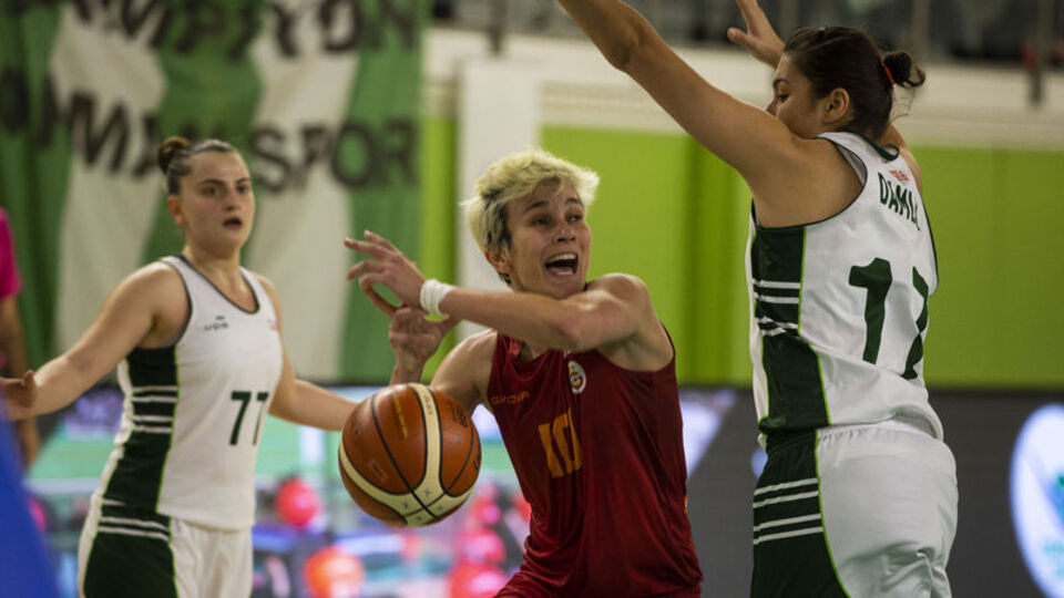 Galatasaray deplasmanda galip