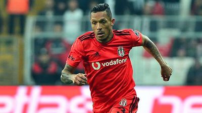 Adriano'dan Japonya'ya jet yanıt