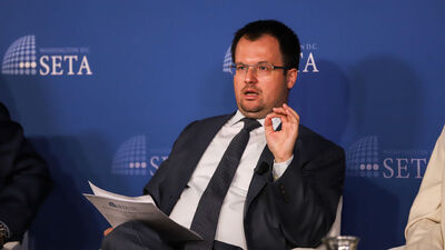 Doç. Dr. Şener Aktürk: Avrupalıların Müslümanlarla ilgili tarihi travmaları var