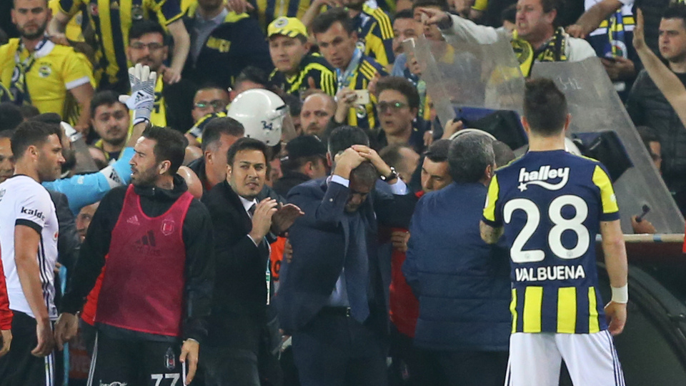 Şenol Güneş olaylı derbide şikayetçi olmadı