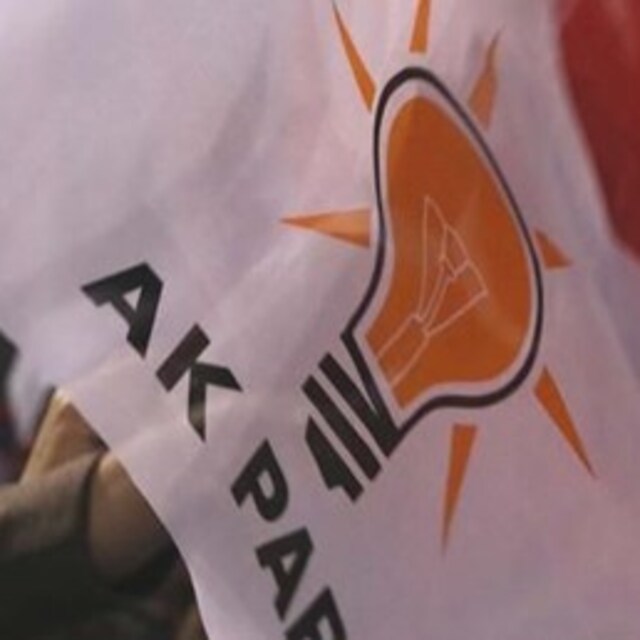 AK Parti'de aday adaylığı başvuru süresi uzatıldı