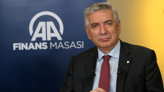 "Bu faiz oranları ile mevcudu bile sürdürmek mümkün değil"