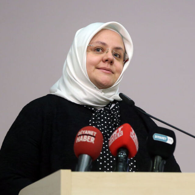 Çalışma Bakanı'ndan mesleki yeterlilik belgesi açıklaması
