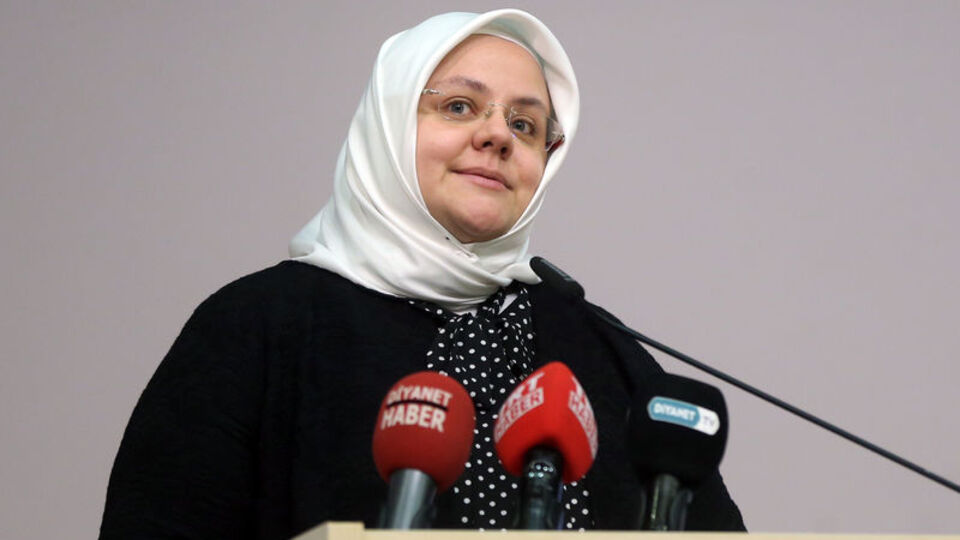 Çalışma Bakanı'ndan mesleki yeterlilik belgesi açıklaması