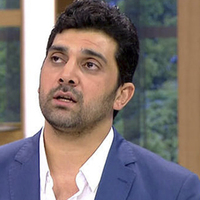 Bayhan: Annem gözümün önünde intihar etti