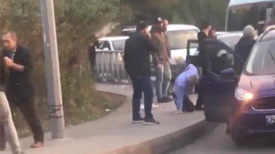 Beyoğlu'nda zabıta amiri bıçaklandı!