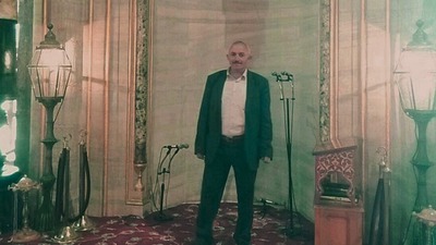 Muhtar 'Çıldır'dı!: Size Allah'ın camisinden sesleniyorum!