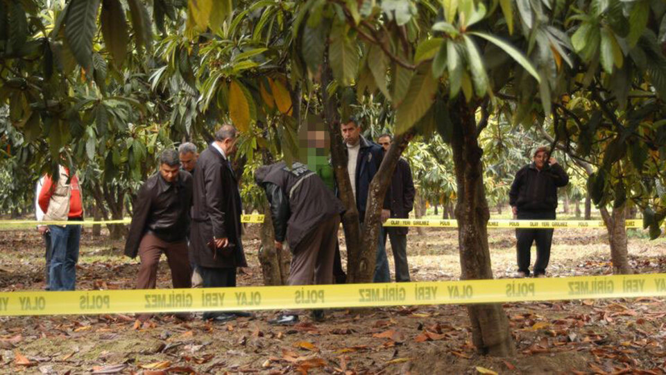 Kızını 8 yıl önce öldürdü, trafik kazası yapınca yakalandı