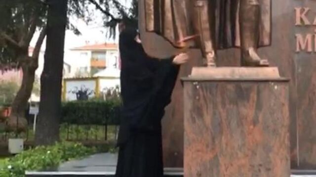 Atatürk büstüne baltayla saldıran kadınla ilgili yeni gelişme