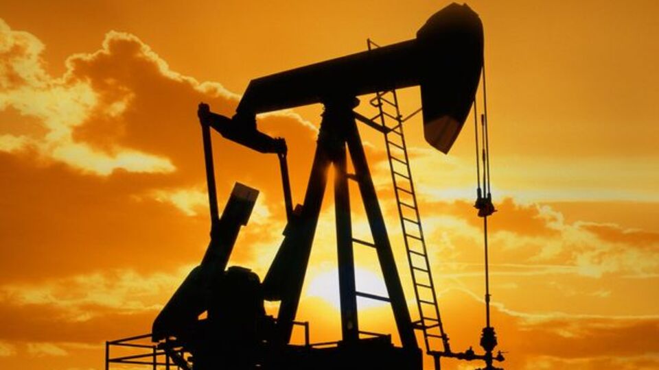 Petrol fiyatlarında son 3 yılın en büyük düşüşü