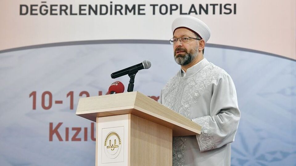 Diyanet Sen: Başkanına sahip çık