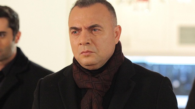 "Adımı kullanarak 17 yaşında bir kızı kandırmışlar"