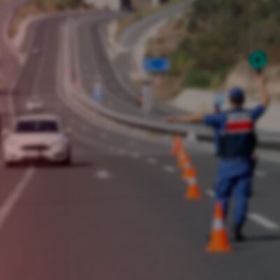 Yolda giderken kolonya sürdü başına gelmeyen kalmadı