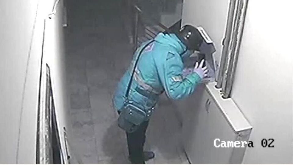 Mide bulandırmıştı! O kuryenin cezası belli oldu