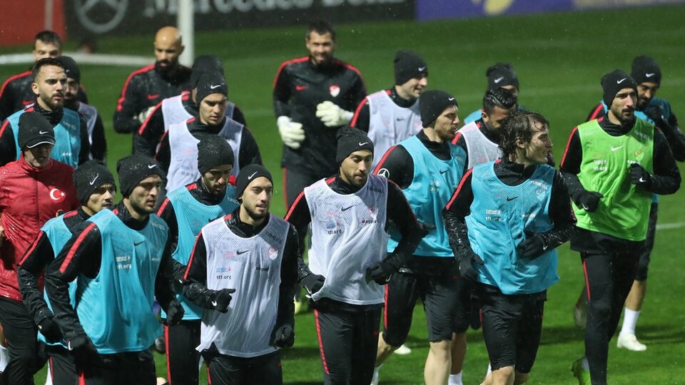 Milli Takım, Cengiz Ünder'siz çalıştı