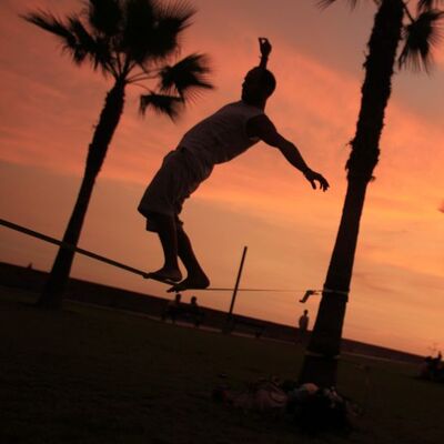 Gençler 1 günü 34 saat hissediyor