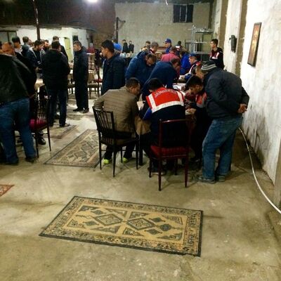 Jandarmadan baskın... Tuğla fabrikasında kumar operasyonu!