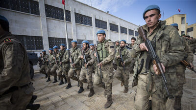 Afrin'in 'Komandos' timlerine özel eğitim!