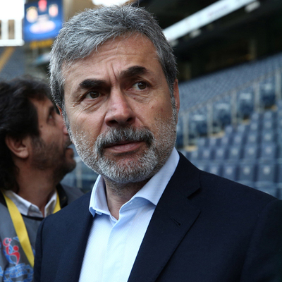 Aykut Kocaman imzayı atıyor