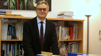 Yurt dışı yasağıyla serbest bırakıldılar! Hukukçular akademisyen gözaltılarına tepki gösterdi