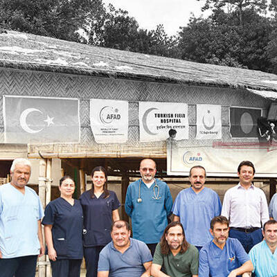 Dünyaya insanlık dersi veriyorlar! Onlar Türkiye'nin gururu!