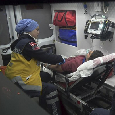 Ağlayan çocuk ailesini ölümden kurtardı