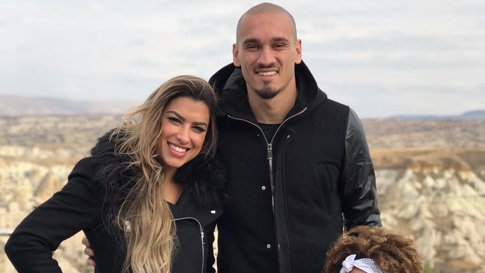 Ursula Roque kimdir?