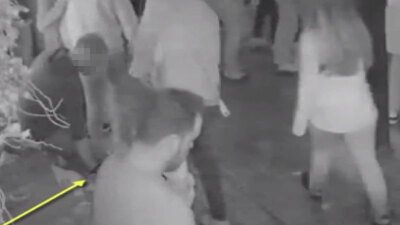 Her şeyi dans ederek yaptı!