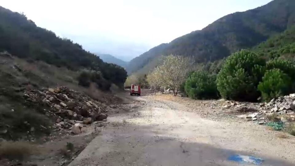 Denizli'de eğitim uçağı düştü!