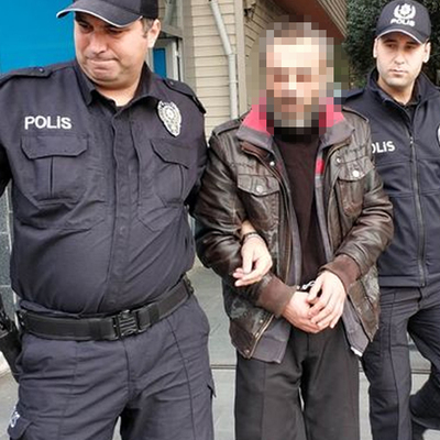 'Rambo' bıçaklarıyla dehşet anı kamerada!