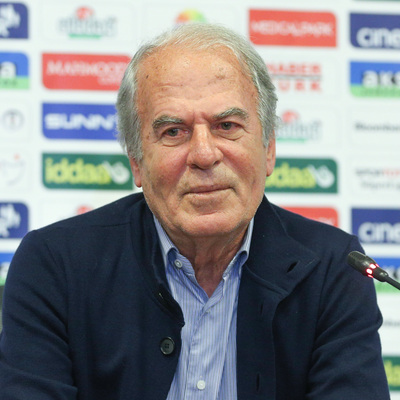 Mustafa Denizli'den şampiyonluk kehaneti