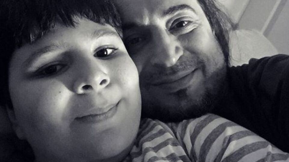 Bakan Selçuk'tan Ogün Sanlısoy'a: Sorunları birlikte aşacağız, en kısa zamanda buluşalım